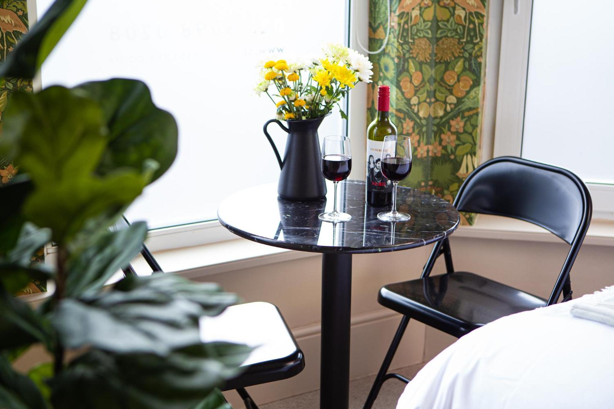 Settle Southampton - Stylish Self Check-In Rooms & Self Catering Suites Extérieur photo